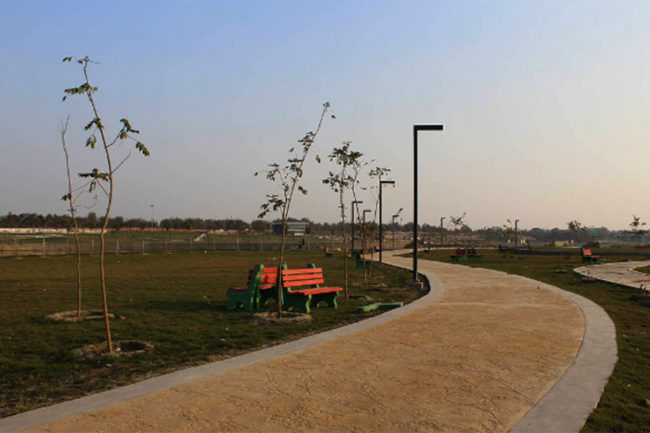 Gomti River front